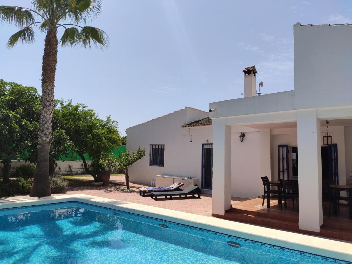Villa With Private Pool, Bbq, Fitness Center & Sauna San Vicente Raspeig Exterior photo